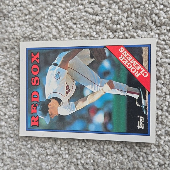 Other - Baseball Card Singles Topps Roger Clemens 1988